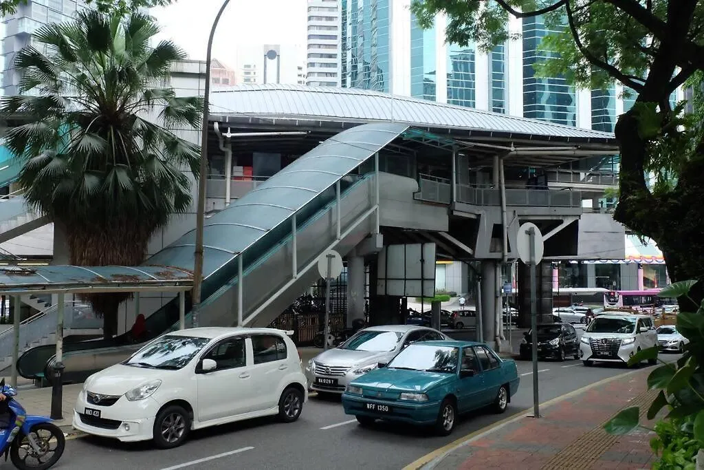קואלה לומפור Large 3-Bedroom Modern Resort Style Klcc Apartment 0*, קואלה לומפור מלזיה